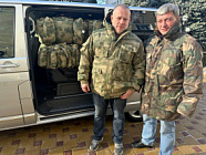 Ростовские газовики передали гуманитарную помощь военнослужащим на Донбасс