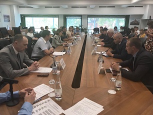 Безопасность