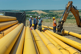 Генеральный директор «Газпром газораспределение Ростов-на-Дону» Владимир Ревенко проинспектировал ход догазификации в хуторе Большой Лог