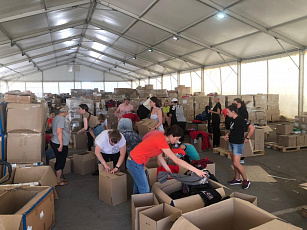 Сотрудники газовых компаний Ростова-на-Дону приняли участие в оказании гуманитарной помощи Донбассу